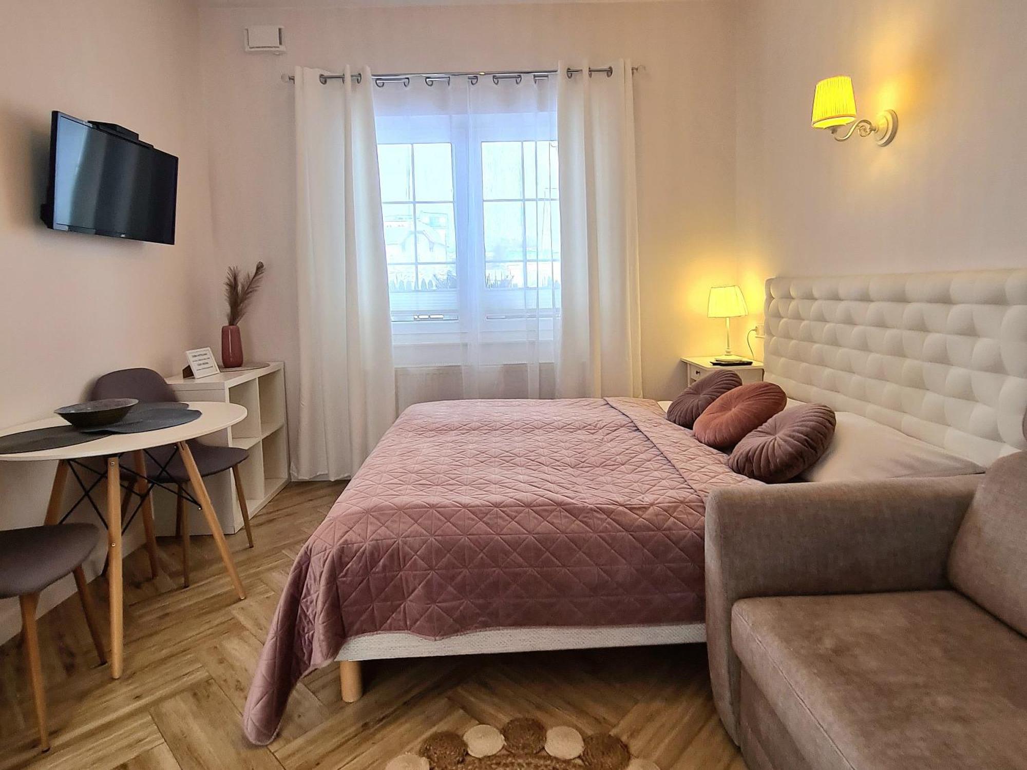 Apartamenty "La Villa" Z Klimatyzacja, Ogrodem, Parkingiem, Blisko Centrum Kudowa Zdroj Exterior photo
